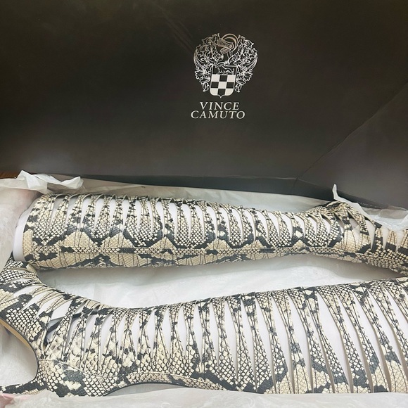 Vince Camuto Snake Chaendra Over Knee Cut Out Stiletto Sandals Heels - Picture 2 of 9